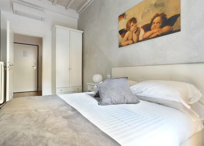 Ginori Apartment *